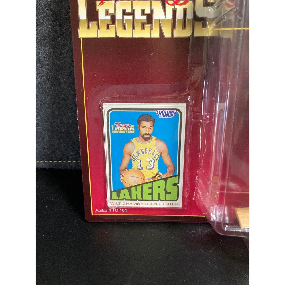 Kenner Starting Lineup Timeless Legends Wilt Chamberlain 76ers Figure 1995 NBA